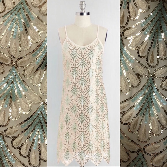 Lovely Vintage Inspired Flapper Slip Dress - Picture 2 of 3